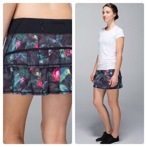 Lululemon Pace Setter Curious Jungle Skirt 4 Way stretch Pleated Skirt Size 10